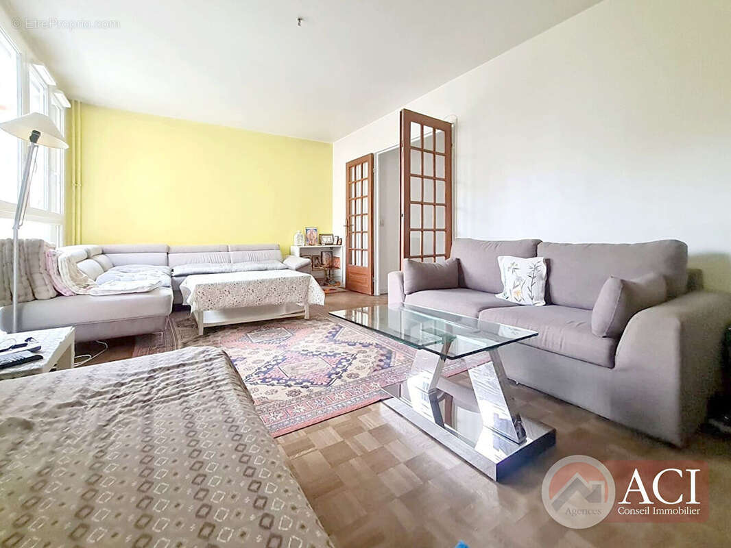 Appartement à MONTMAGNY