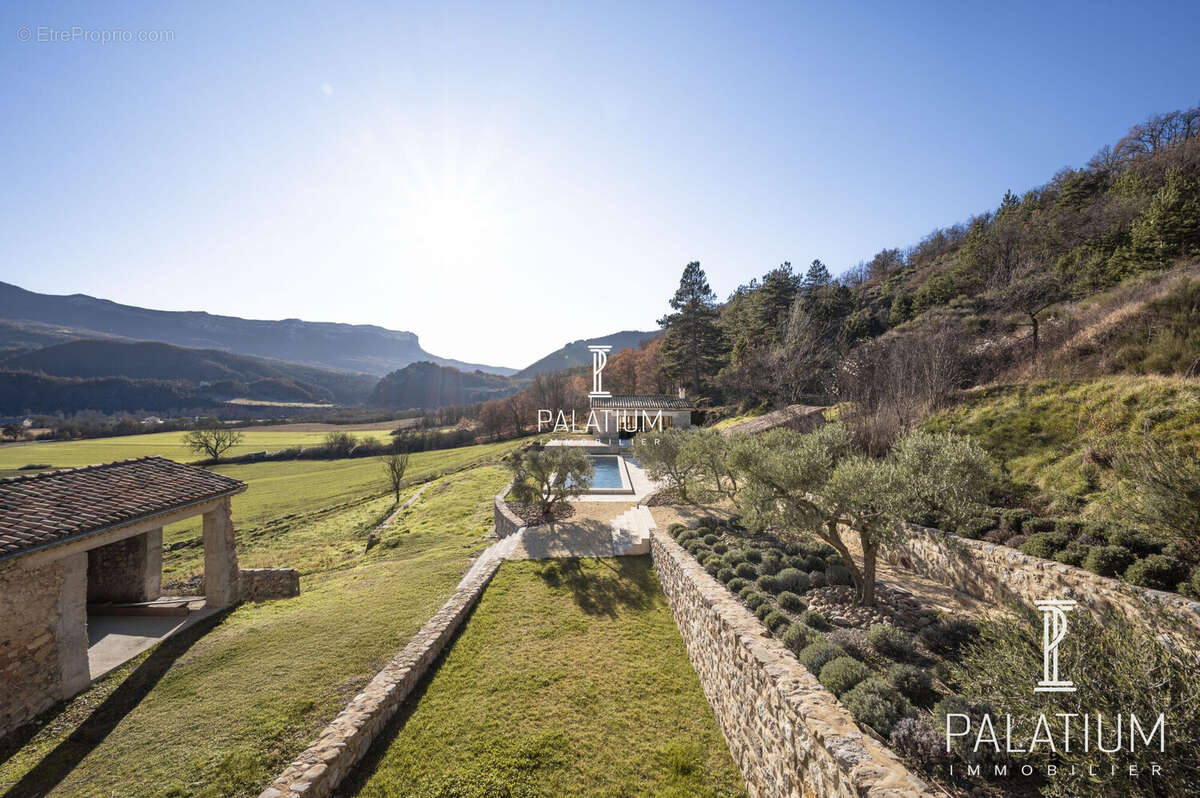 Maison 243 m² à Sisteron  - photo 6