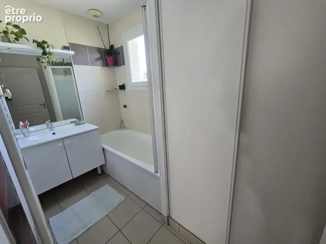 Maison T4 de 85m2 avec garage sur 316m2 de terrain - photo 11