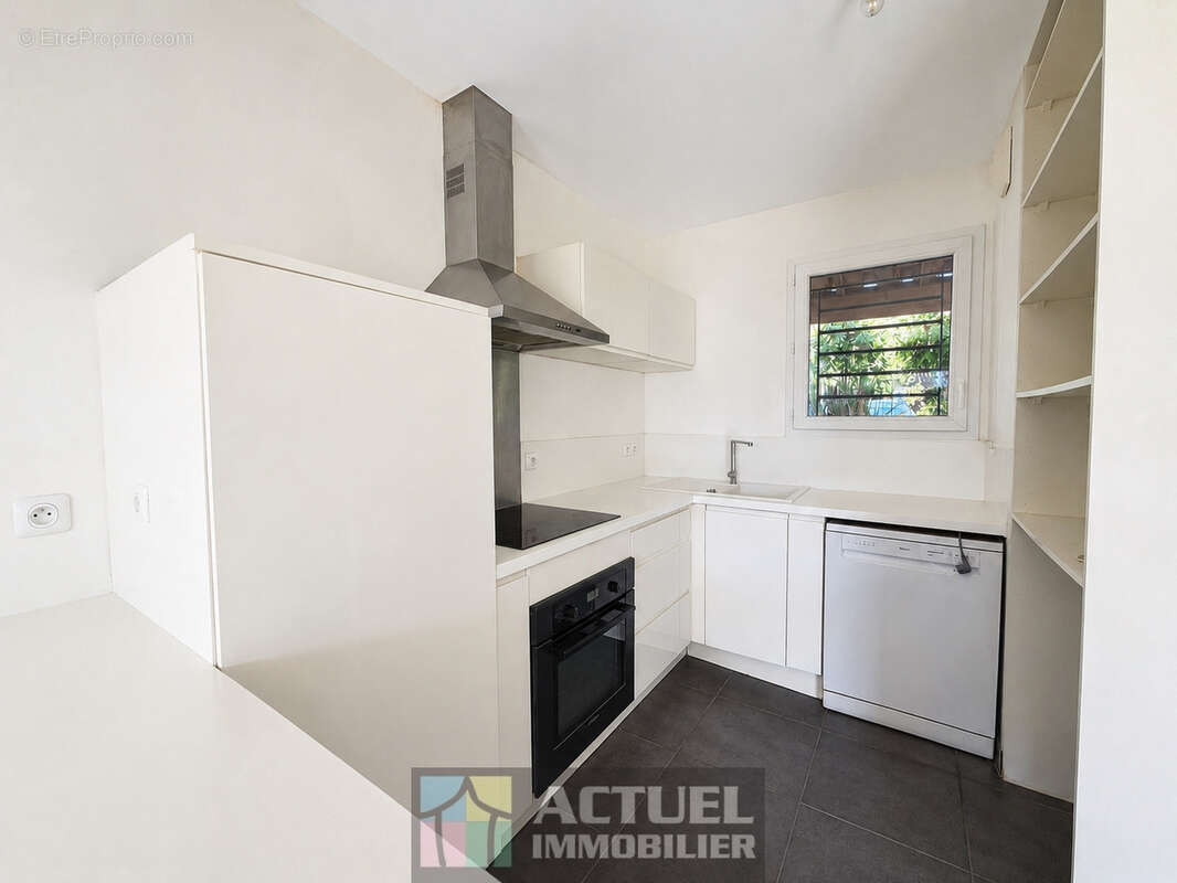 Maison T4 de 80 m2 avec jardin et garage   Saint-Clément-de-Rivière - photo 3