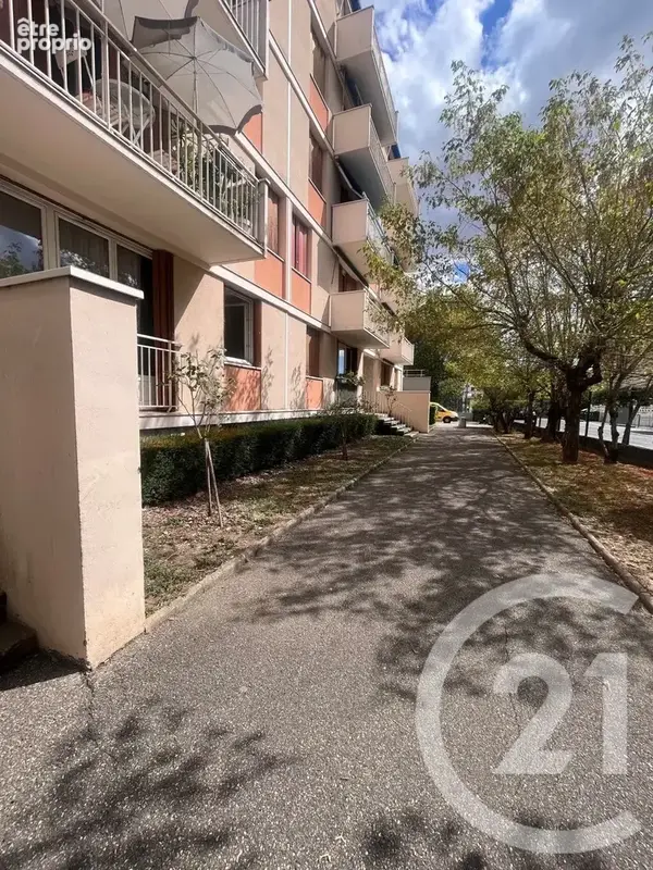 Appartement 3 pièces 60 m² à vendre à Villeurbanne (69100) - photo 8