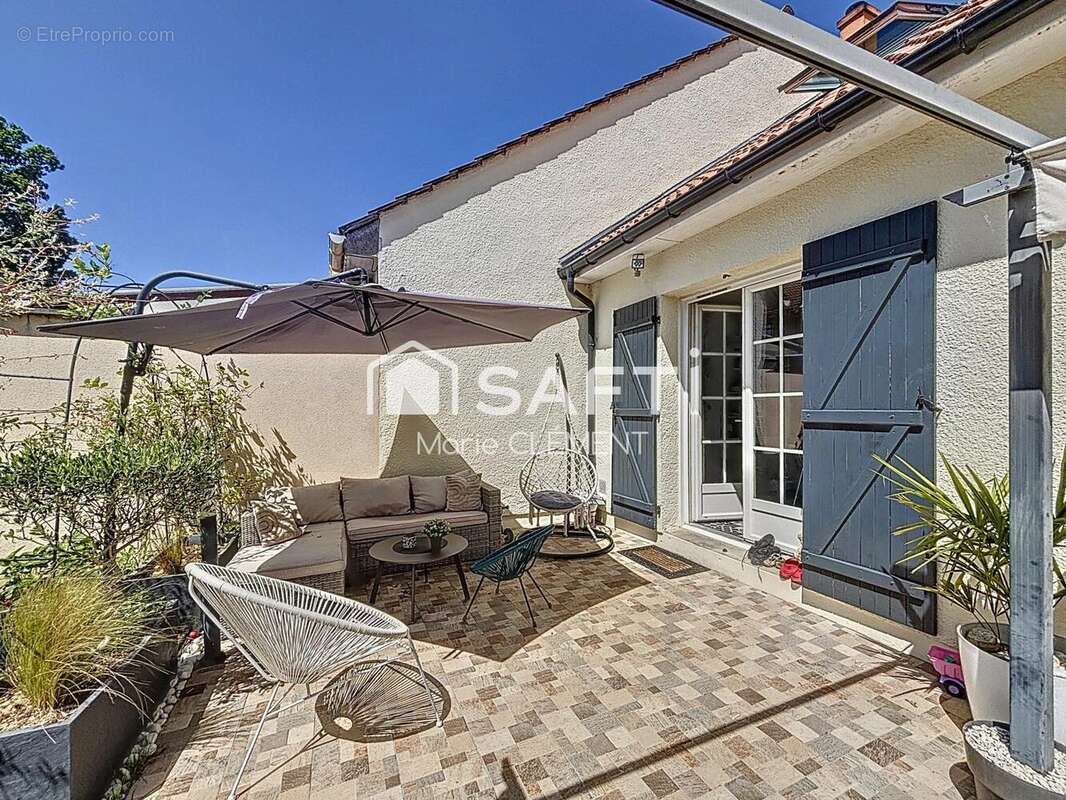 Photo 3 - Maison à PONTAULT-COMBAULT