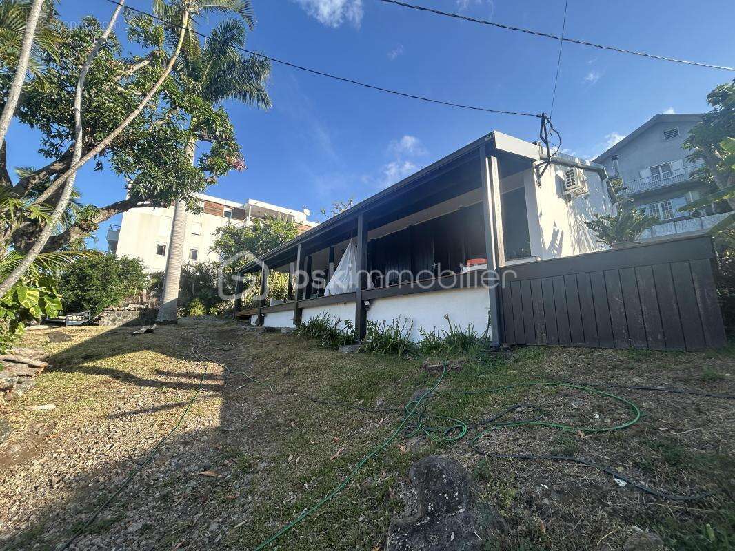 Maison à SAINT-DENIS