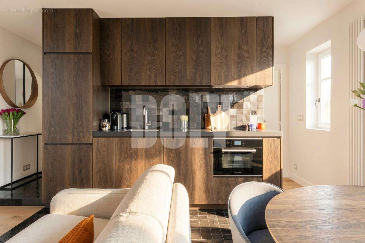 Appartement à PARIS-9E