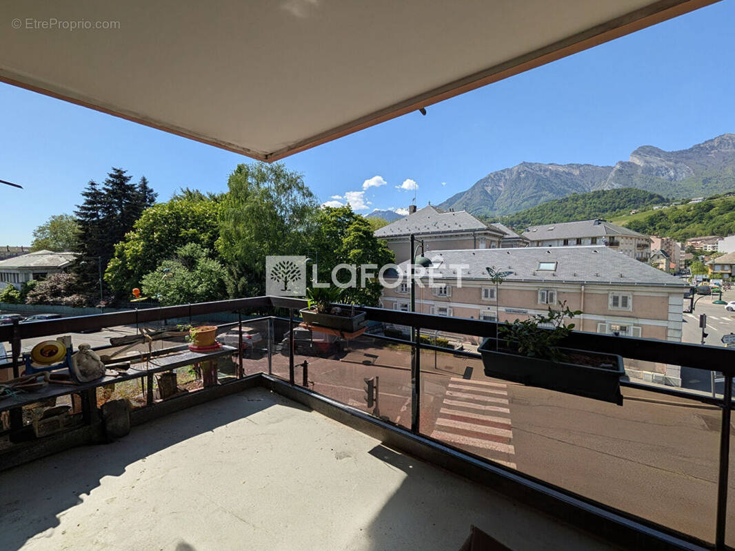 Appartement à ALBERTVILLE