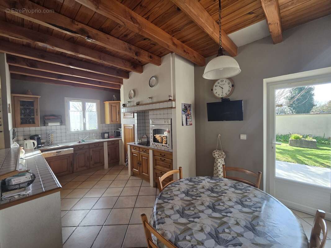 Maison à LA COURONNE