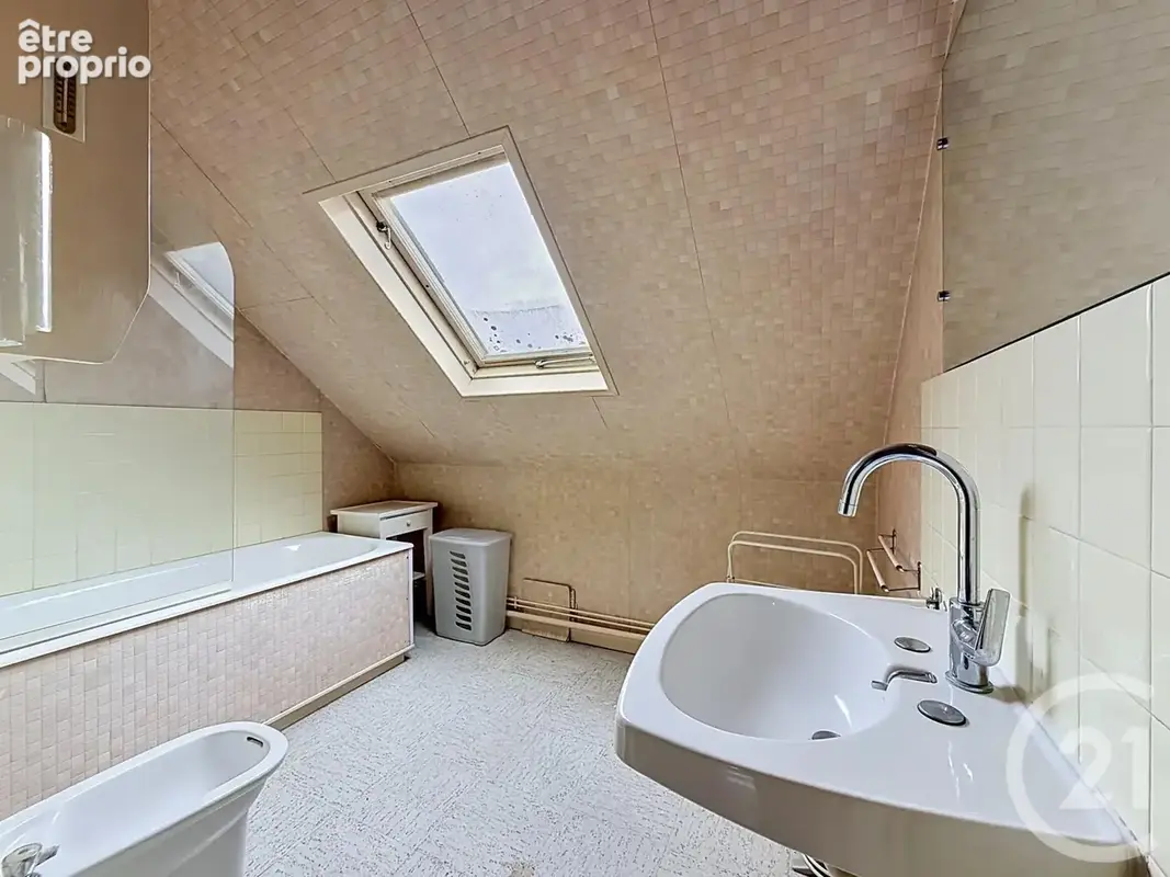 Maison 5 pièces 114 m² à vendre à Chartres (28000) - photo 15