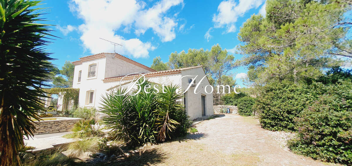 Maison à NIMES