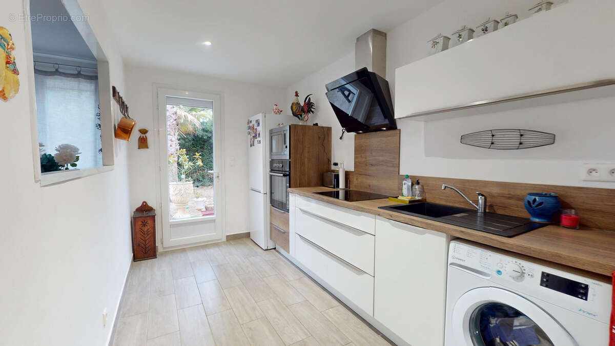 Maison à SALLES-D'AUDE