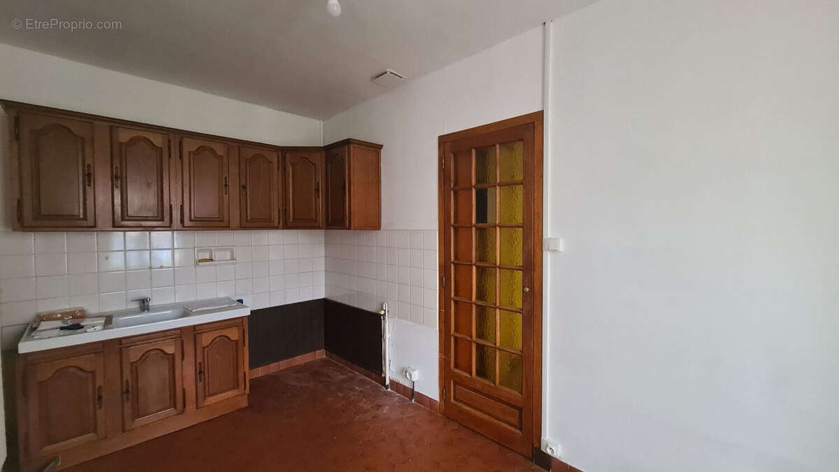 Maison - 69 m² - TOURS - photo 5
