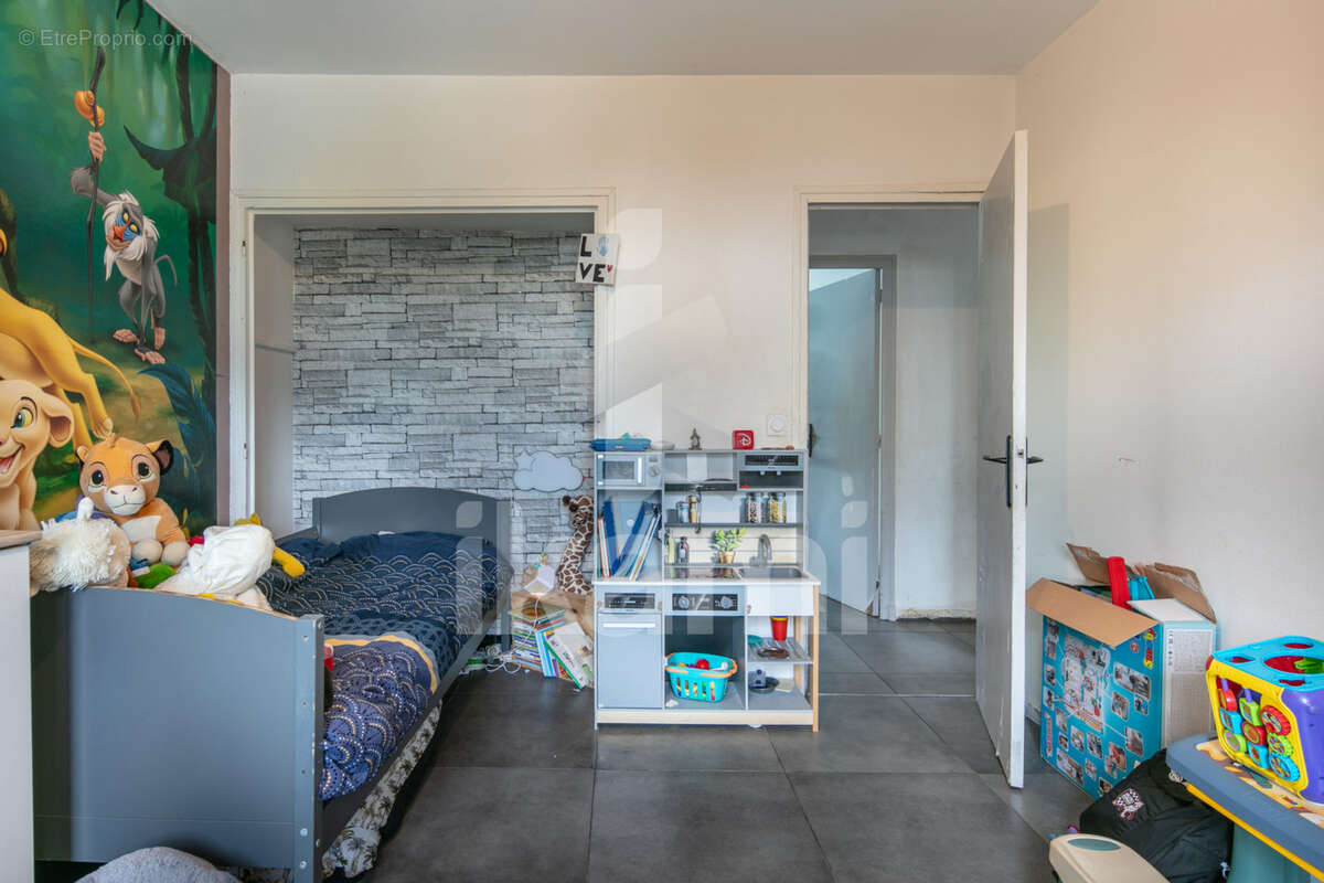 Maison à ROMANS-SUR-ISERE