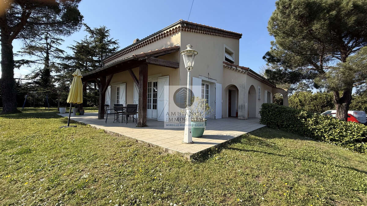 Maison à BOURG-LES-VALENCE