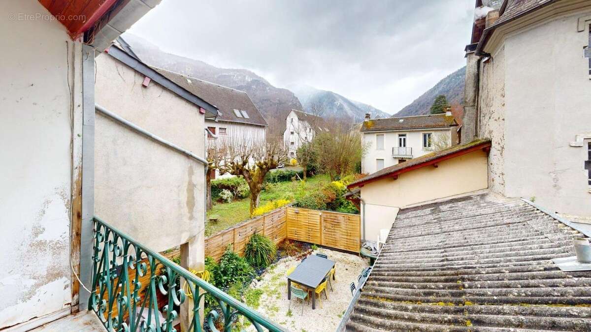 Appartement à BAGNERES-DE-LUCHON