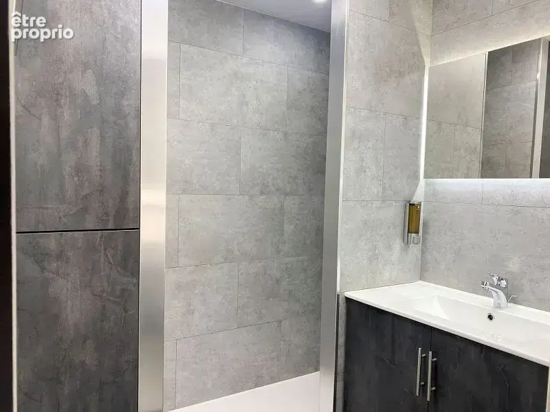 Appartement 52 m² à Verdun  - photo 5