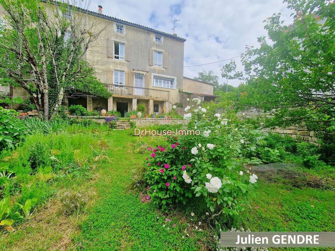 Maison à MELLE