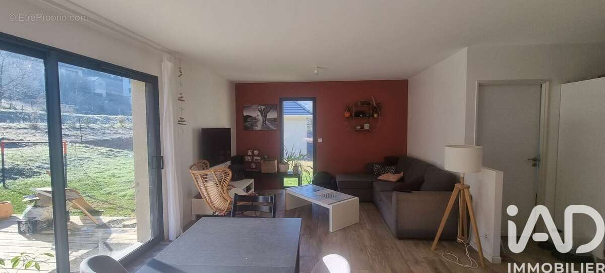Maison 114 m² à Saint-Bonnet-Avalouze  - photo 6