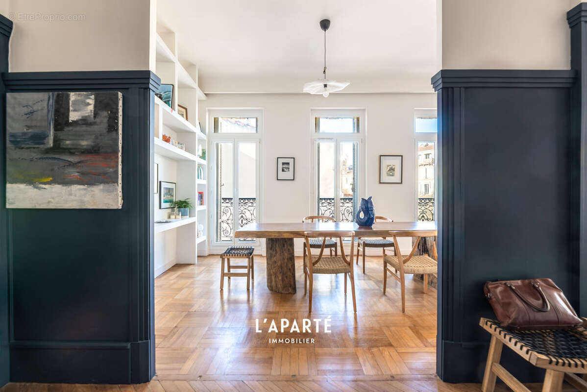 Appartement à MARSEILLE-6E