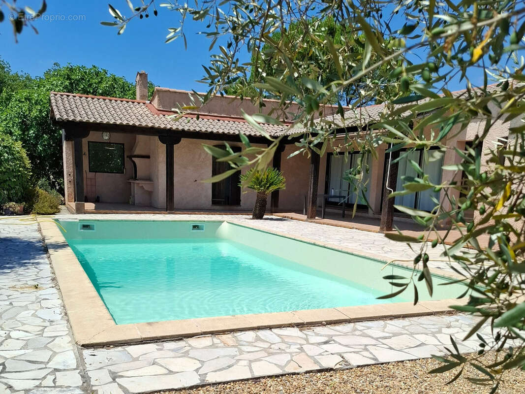 Maison à LORGUES