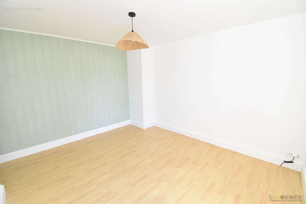 Appartement à ANOULD