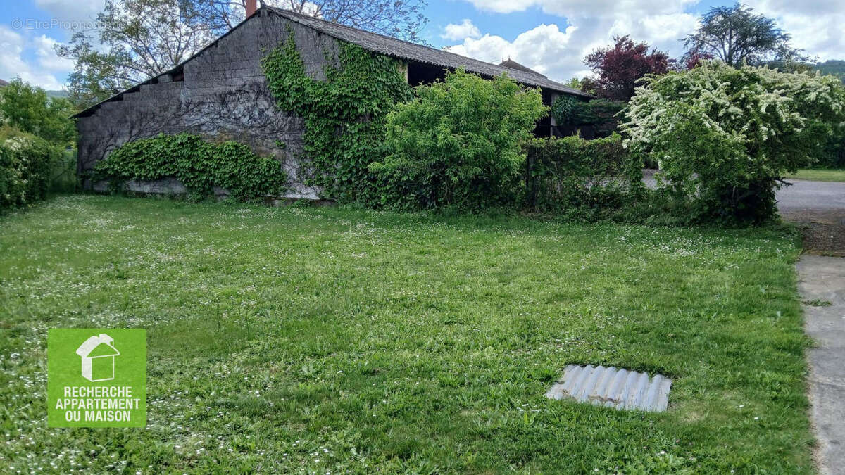 Maison à CHOZEAU