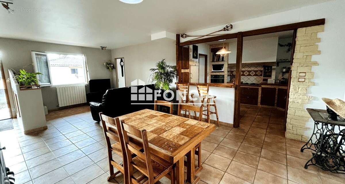 Maison à AUCAMVILLE