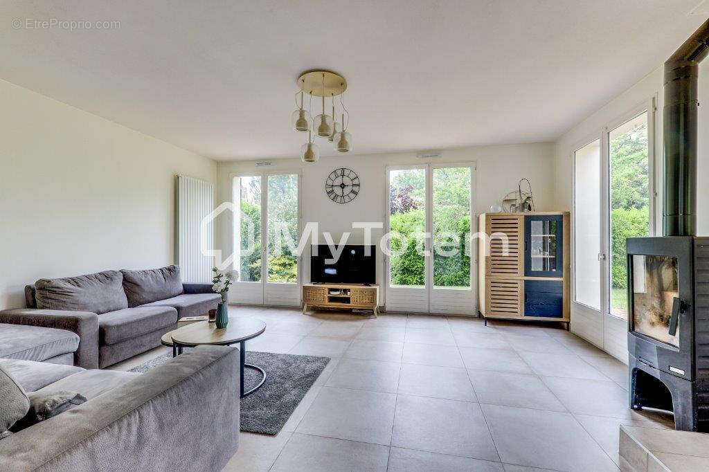 Maison à LOUVECIENNES