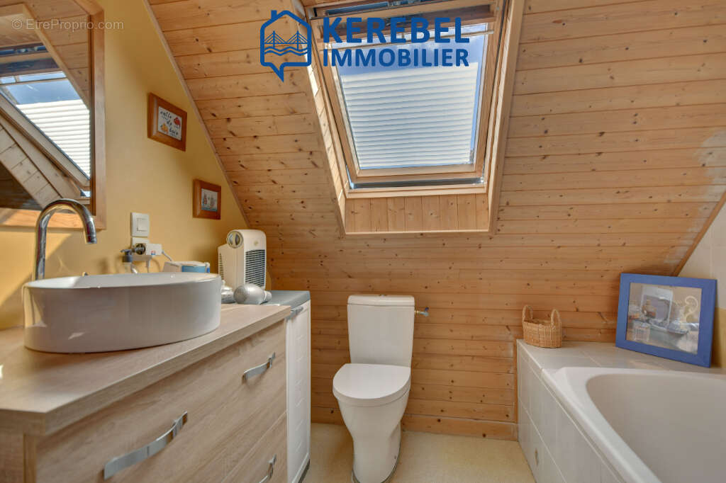 Maison à LOGONNA-DAOULAS