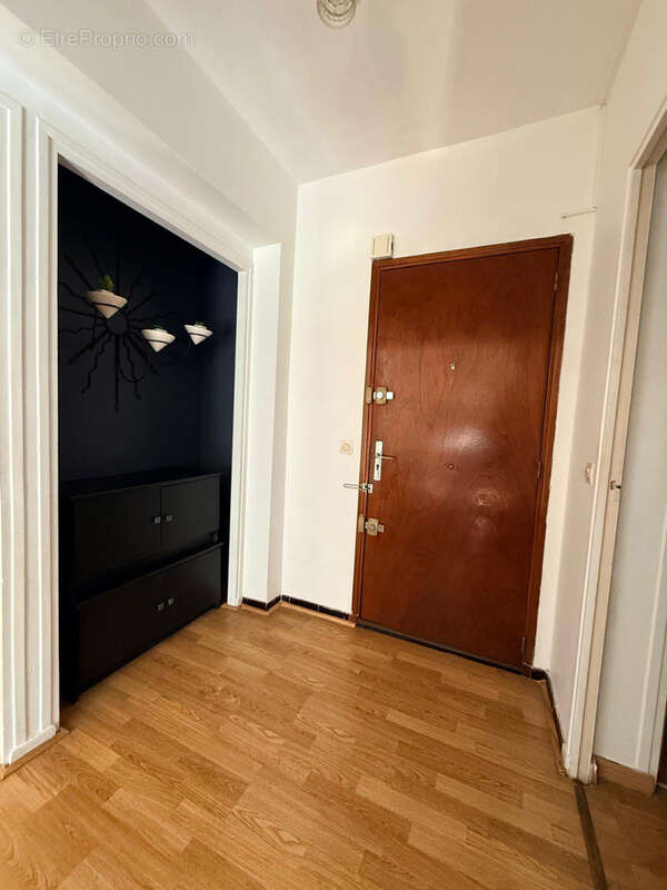Appartement à MARSEILLE-9E