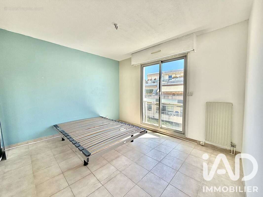 Photo 9 - Appartement à SAINT-LAURENT-DU-VAR