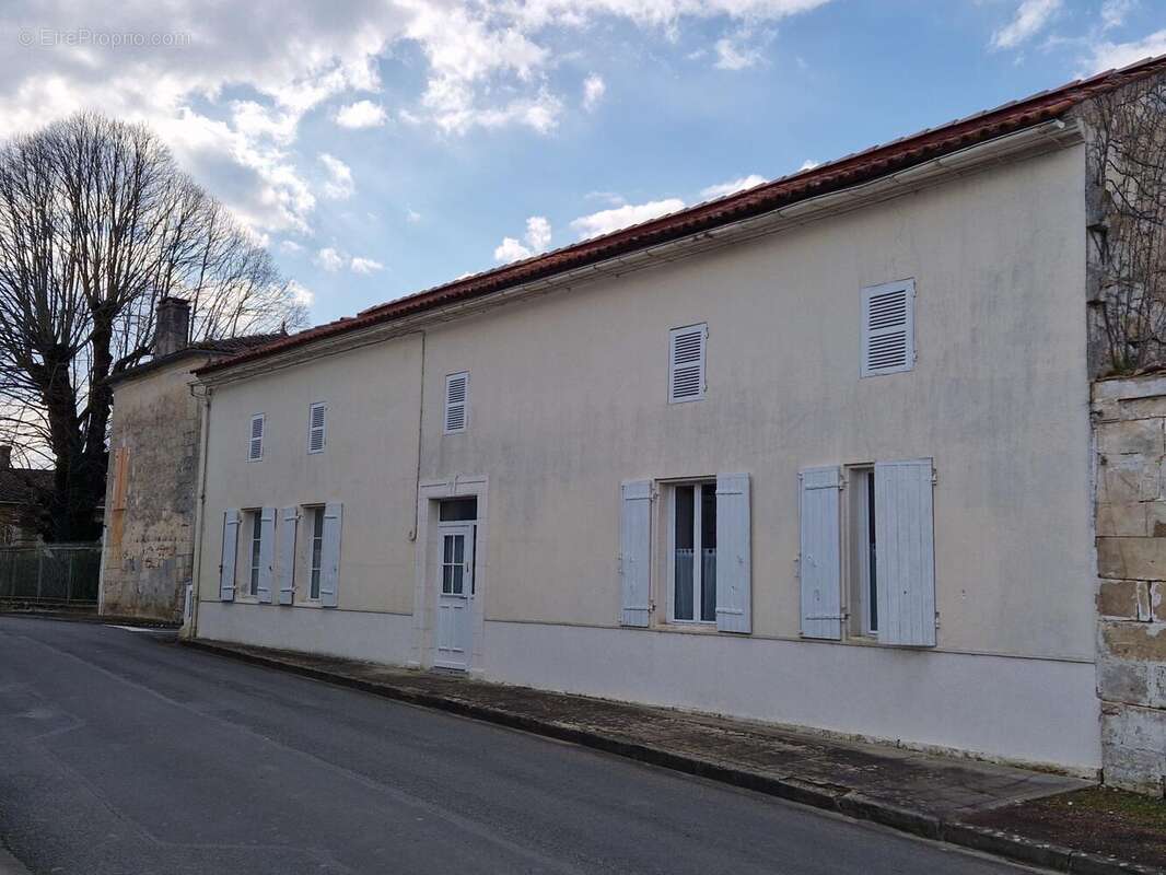 Photo 2 - Maison à GUITINIERES