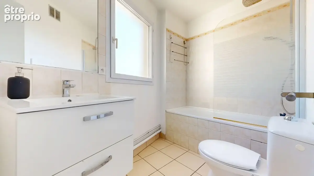 Appartement 1 pièce 25 m² à vendre à Villeurbanne (69100) - photo 5