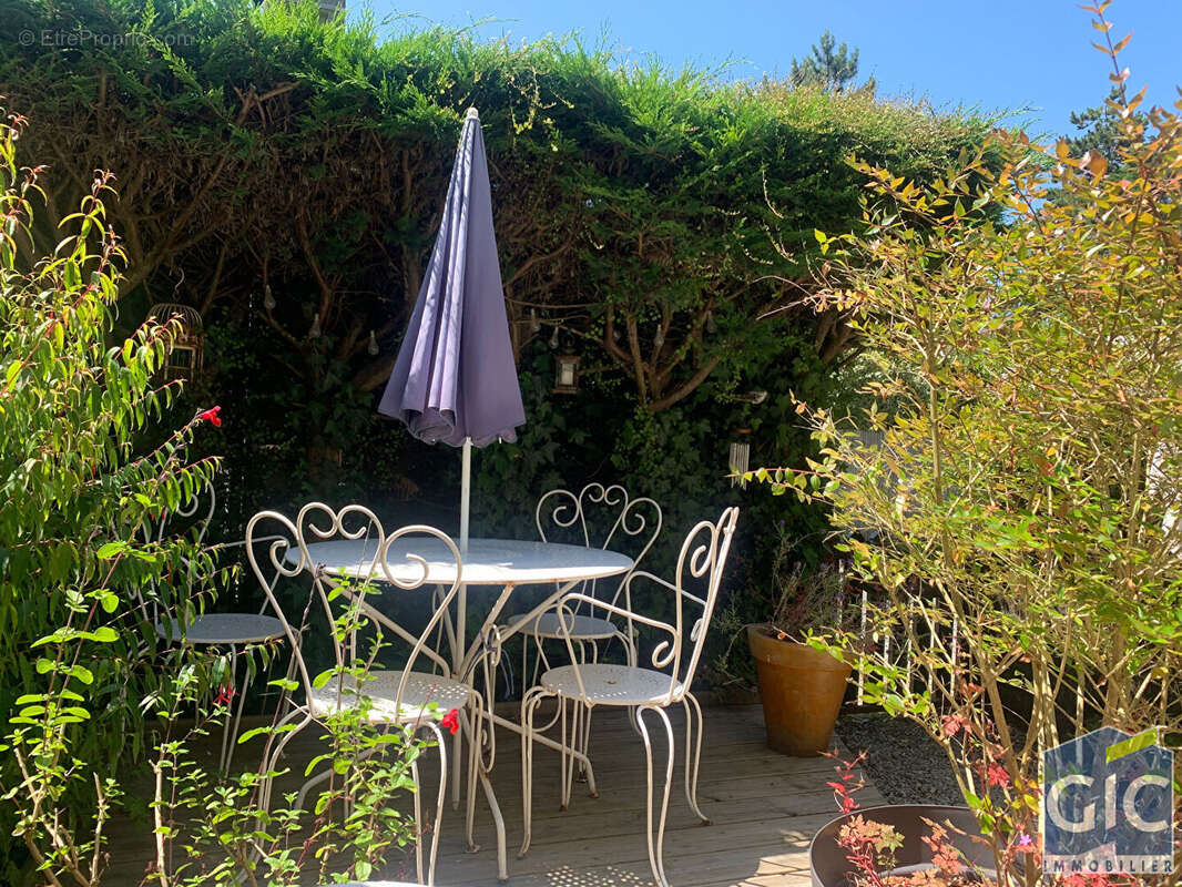 Maison à BENERVILLE-SUR-MER