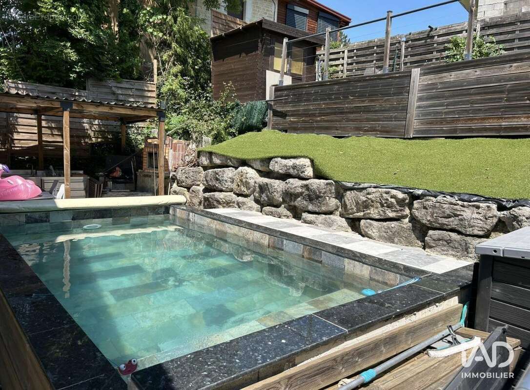 Photo 3 - Maison à BELLEGARDE-SUR-VALSERINE