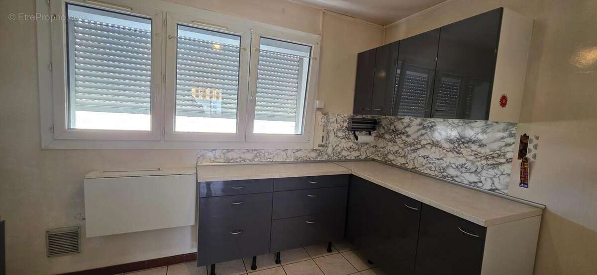 Photo 2 - Appartement à LA SEYNE-SUR-MER