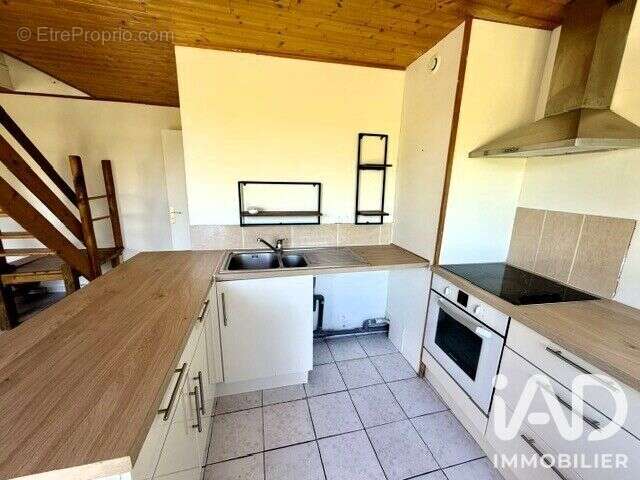 Maison 50 m² à Plozevet  - photo 7