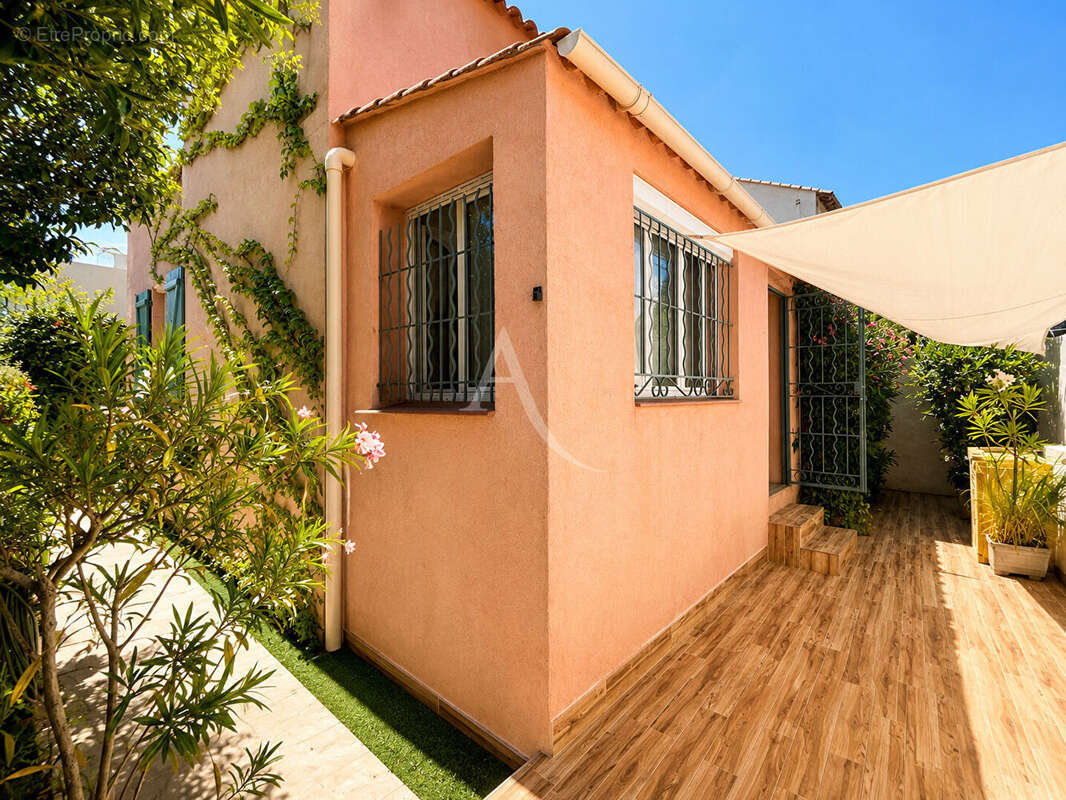 Maison à MARSEILLE-8E