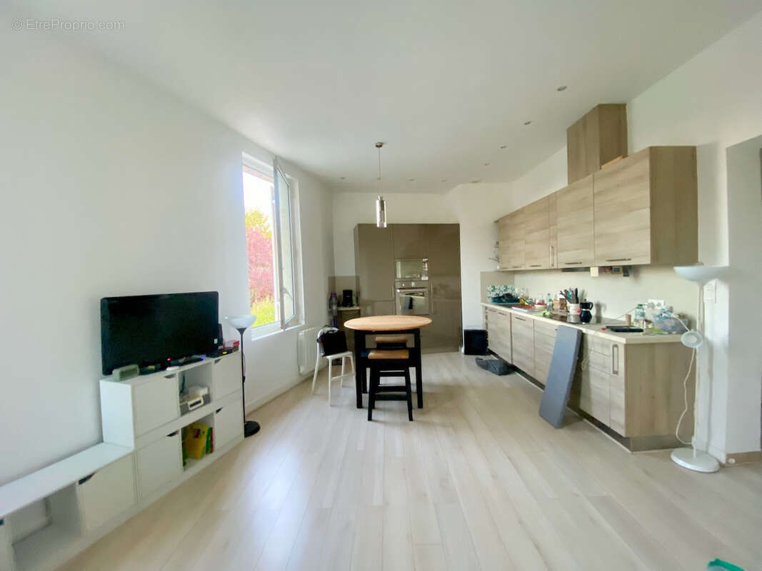 Appartement à QUINSAC