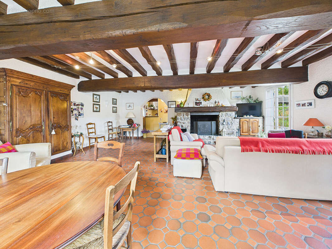 Maison à NOGENT-LE-ROI