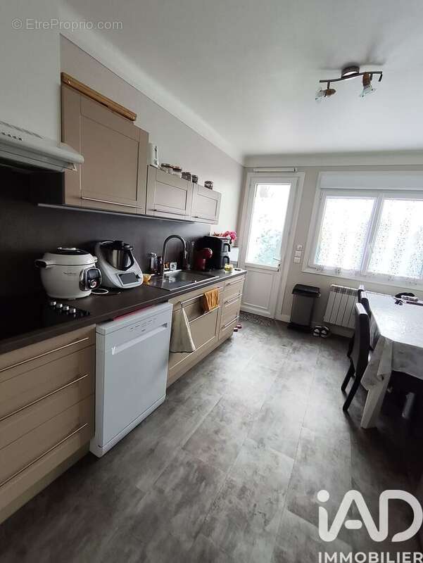 Maison 130 m² à Jutigny  - photo 4