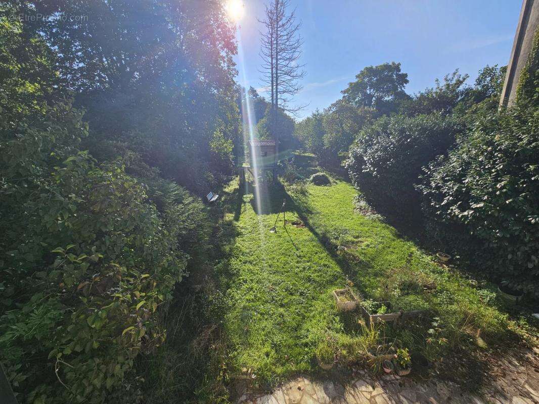 Maison à FONTAINEBLEAU