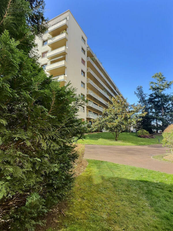 Appartement à SAINT-CLOUD