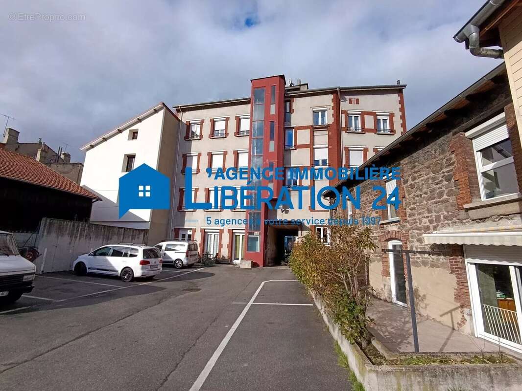 Appartement à SAINT-ETIENNE