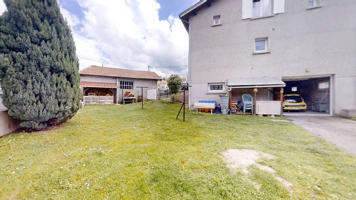 Maison à DUNIERES