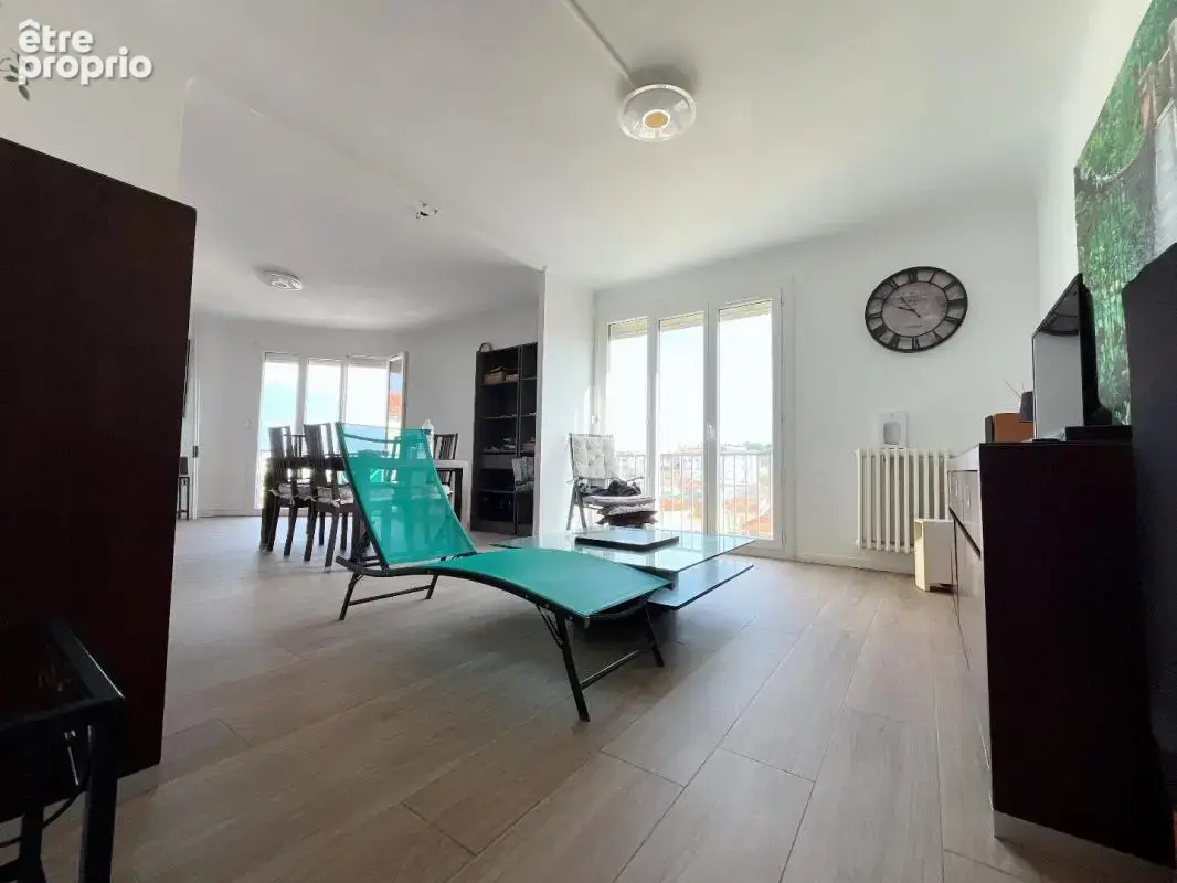 Magnifique appartement T4 de 116 m² avec roof top de 45 m² avec une vue imprenable au 5 ème et dernier étage - photo 8