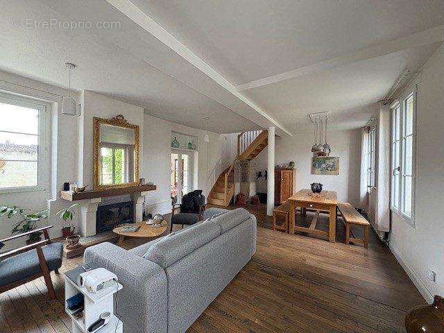 Maison à CHOUZE-SUR-LOIRE