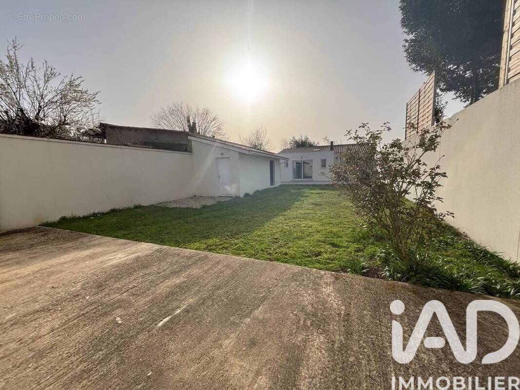 Photo 1 - Maison à BEGLES