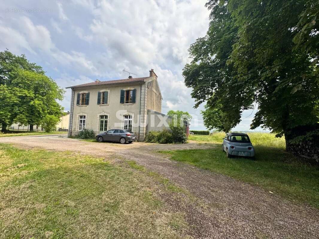 Maison à THIZY