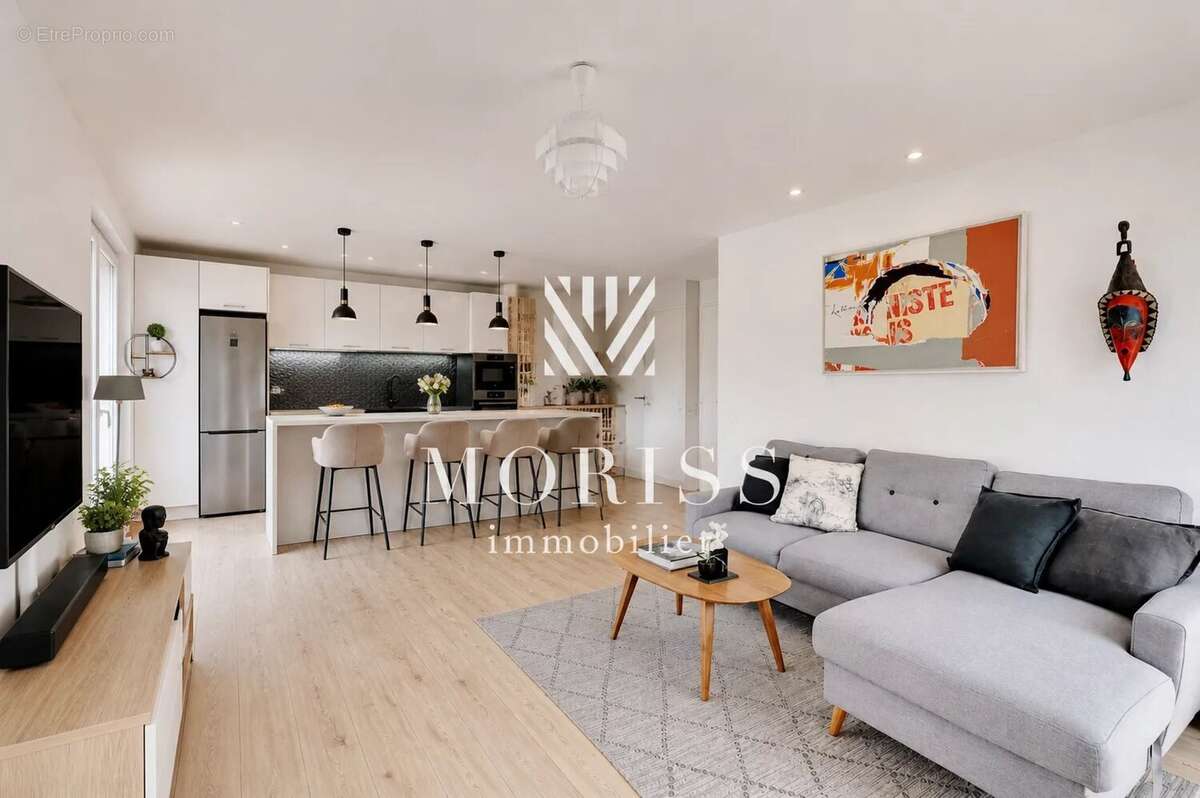 Appartement à LEVALLOIS-PERRET