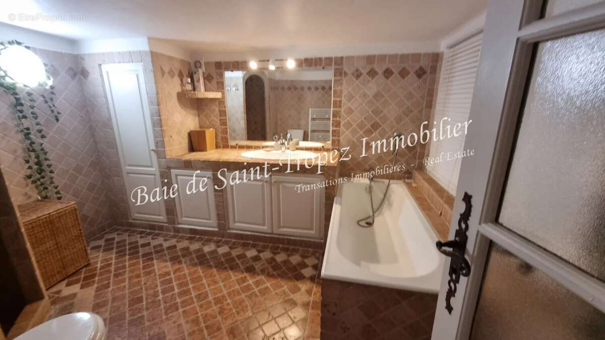 Maison à LA CROIX-VALMER