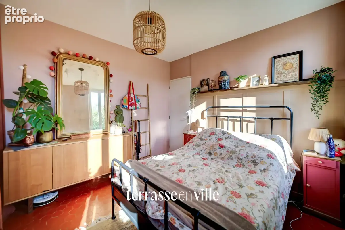 La ciotat - centre-ville - appartement de caractere  - vue 3 secs et crêtes- calme - parking - 399 000 € - photo 10